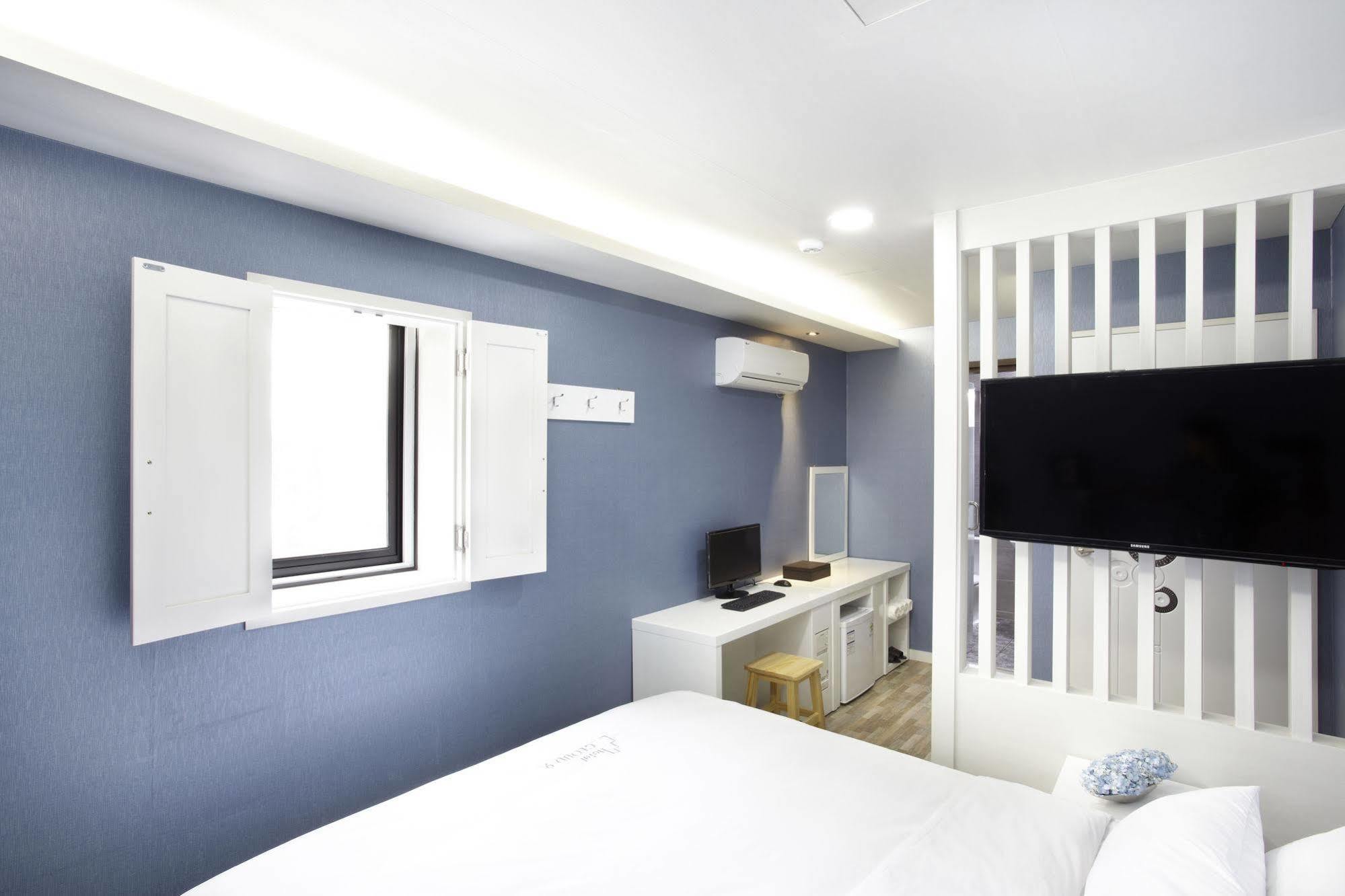 Hotel Cloud 9 Busan Exterior photo