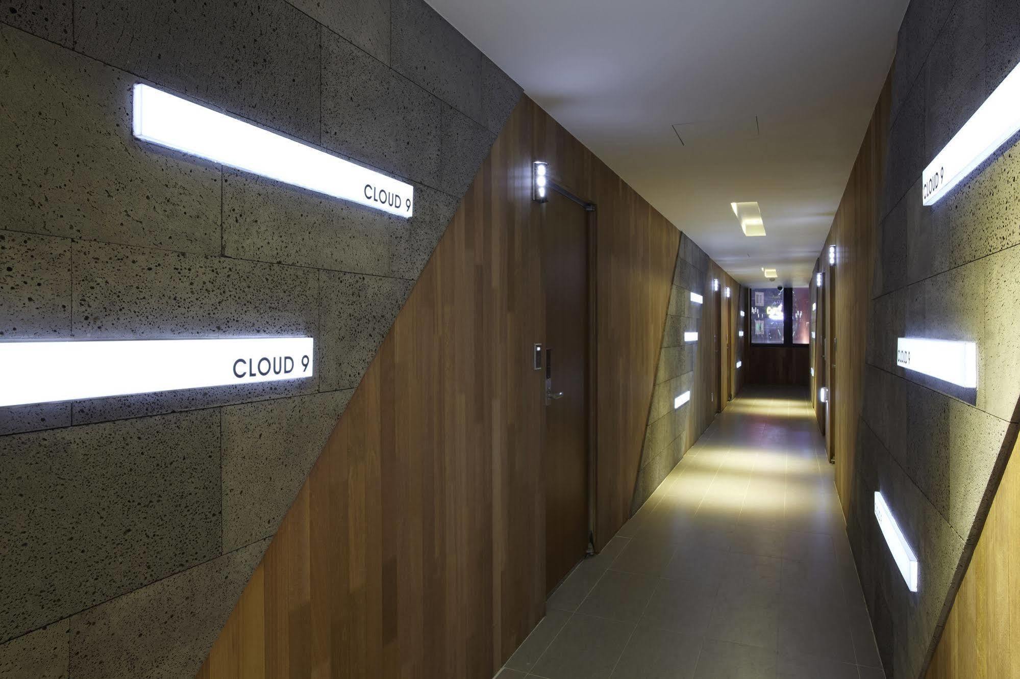 Hotel Cloud 9 Busan Exterior photo
